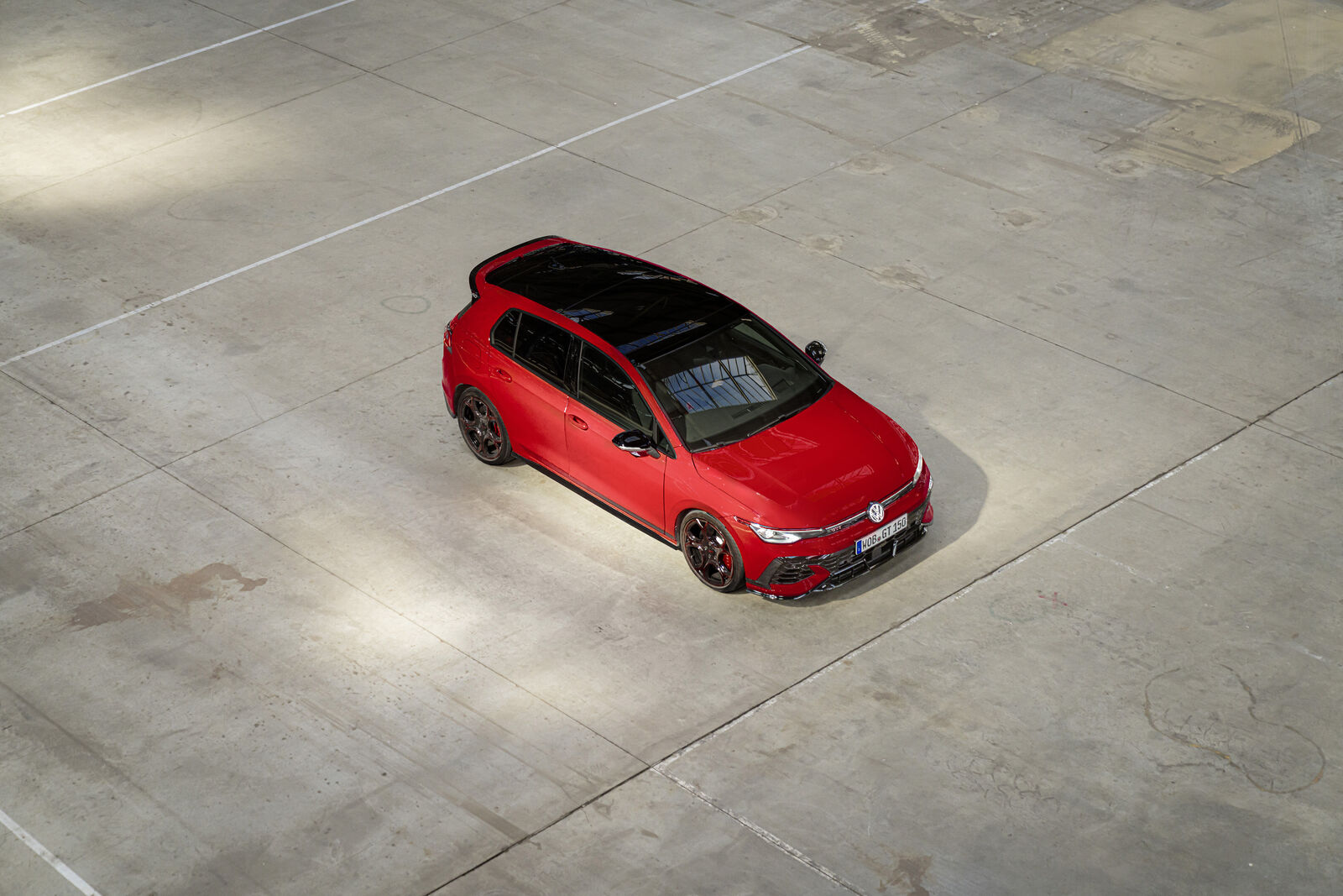 Volkswagen Golf GTI EDITION 50