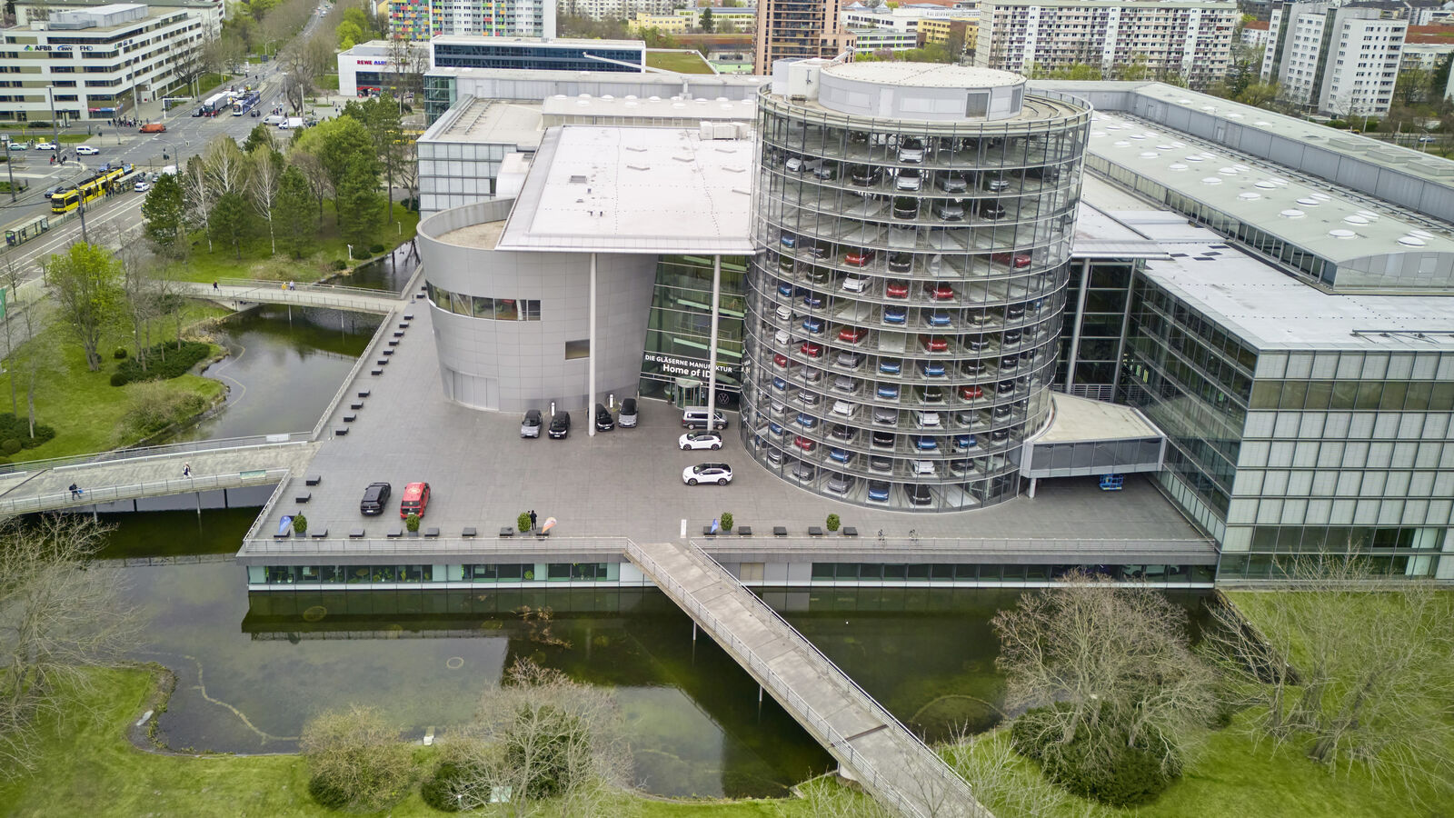 The Transparent Factory in Dresden