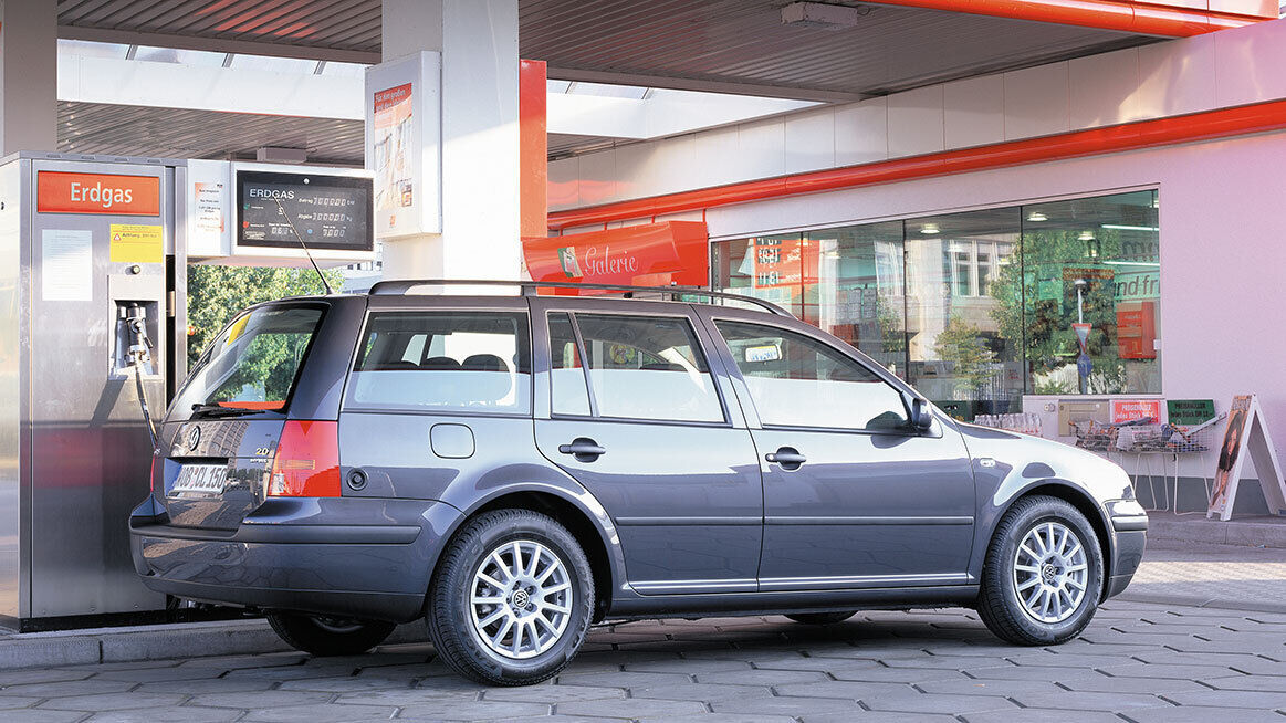 Golf IV Variant (1999–2006)
