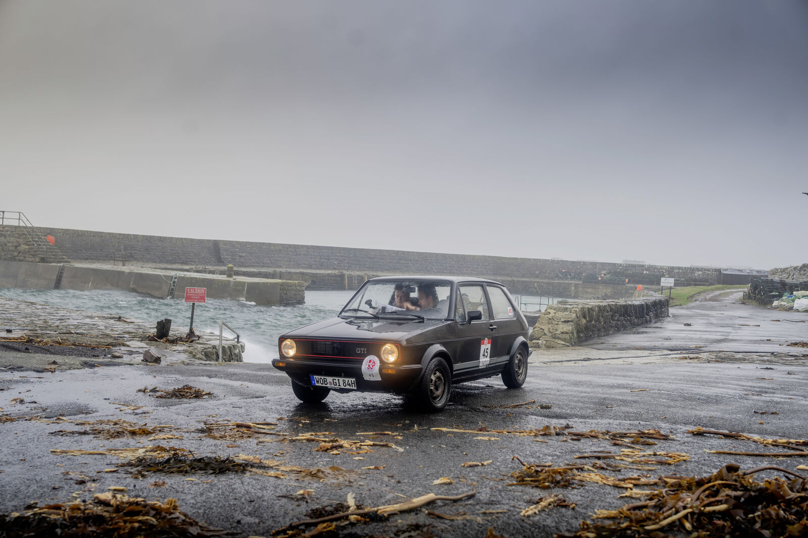 Der Golf GTI unterwegs bei einer der härtesten Oldtimer-Rallyes der Welt: LeJog