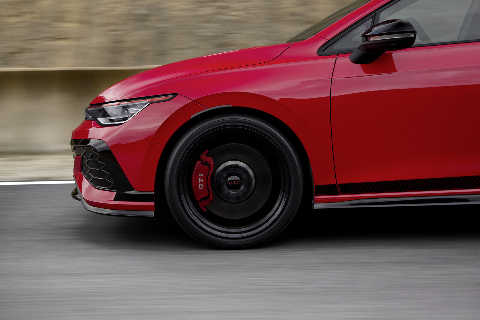 Volkswagen Golf GTI EDITION 50