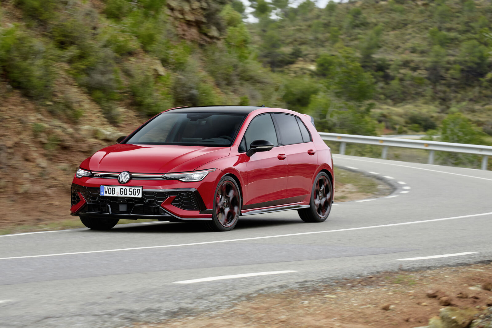 Volkswagen Golf GTI EDITION 50