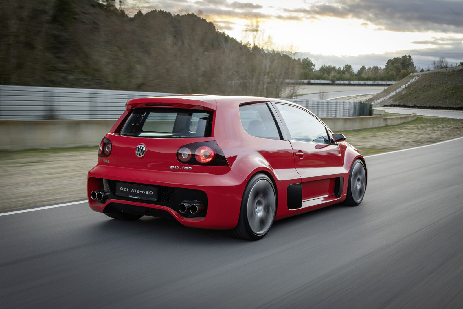 Golf GTI W12-650