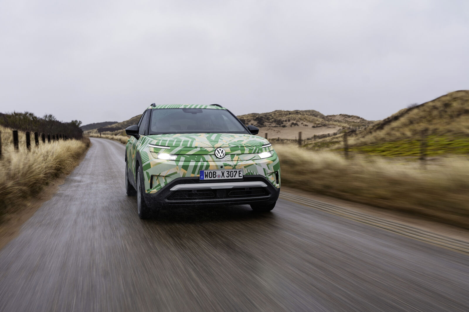 The all-new electric ID. Cross