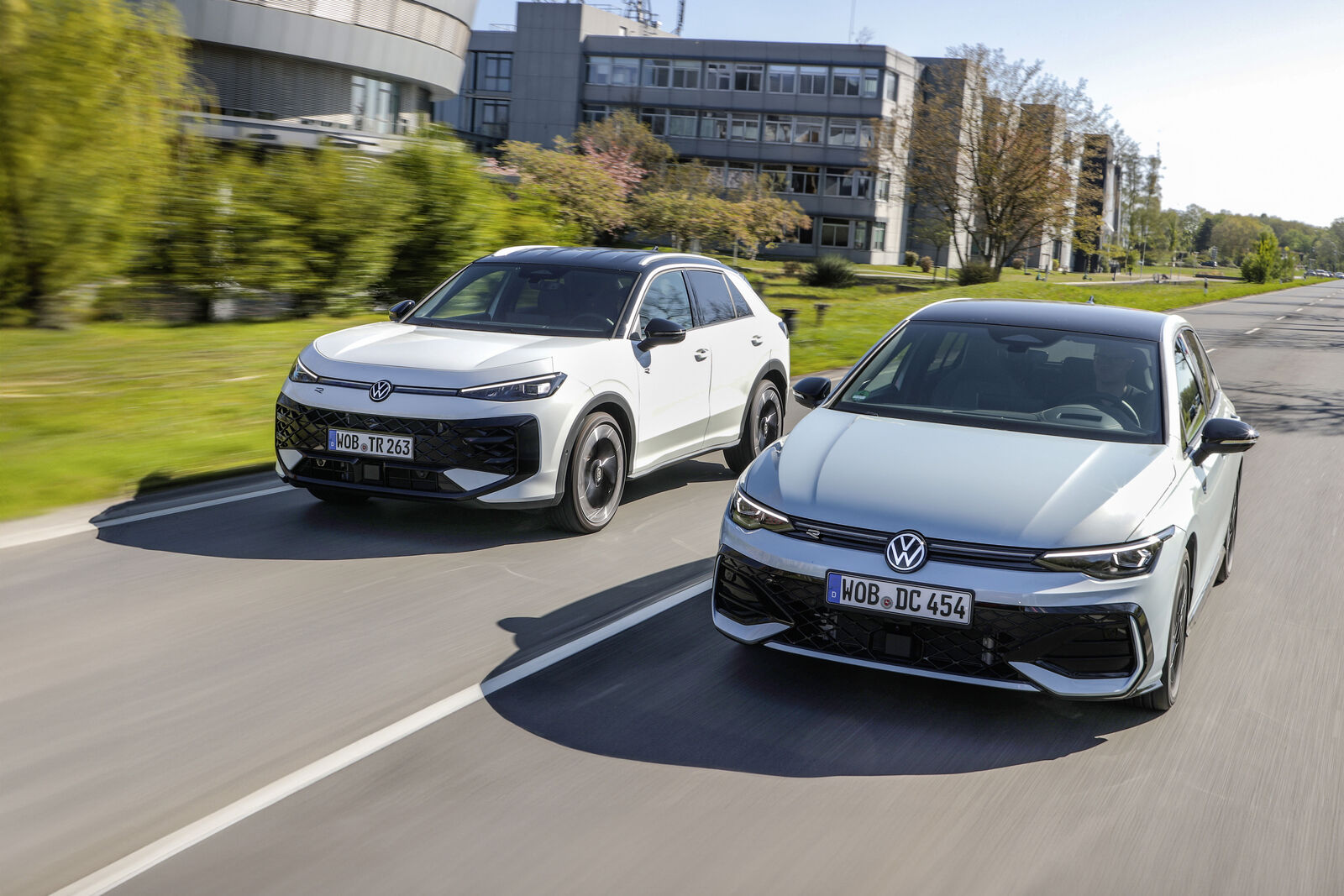 Volkswagen T-Roc und Golf