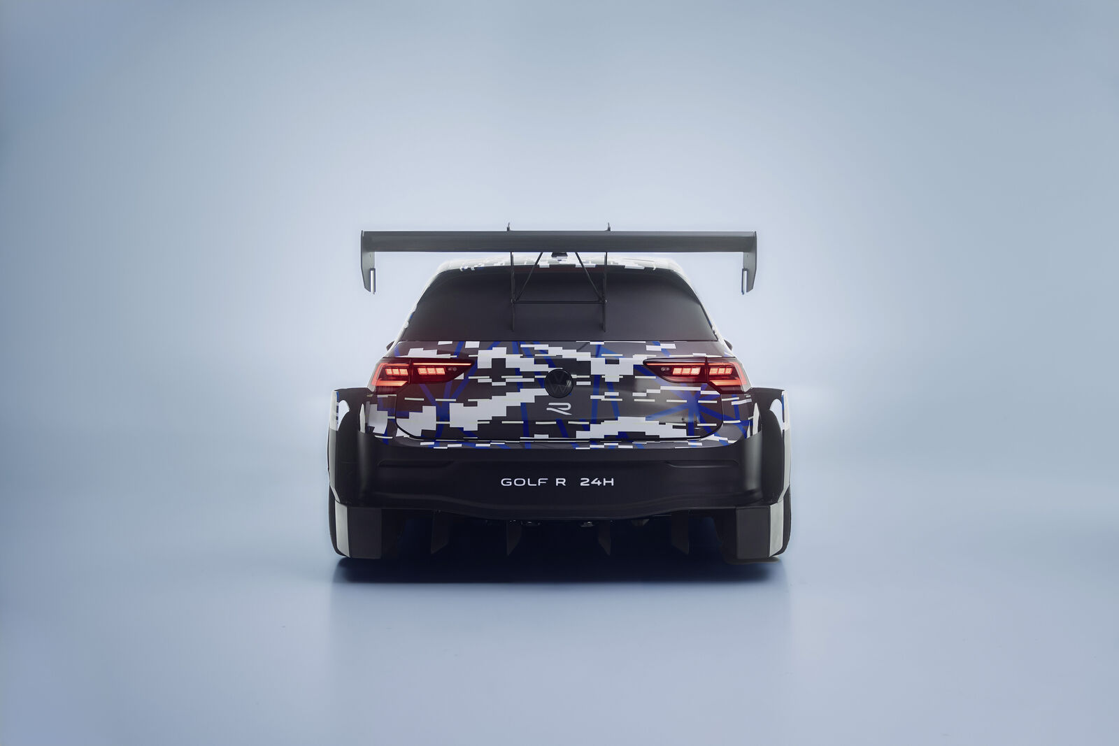 Volkswagen Golf R 24H show car