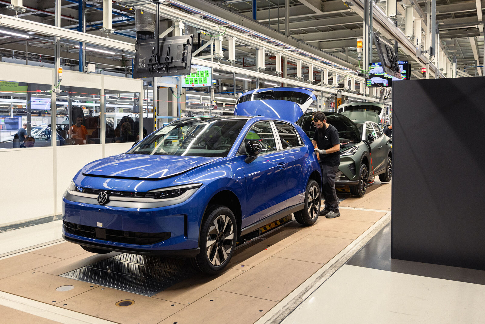 SEAT & CUPRA plant in Martorell starts production of CUPRA Raval and Volkswagen ID. Polo, leading a new era of mobility in Europe