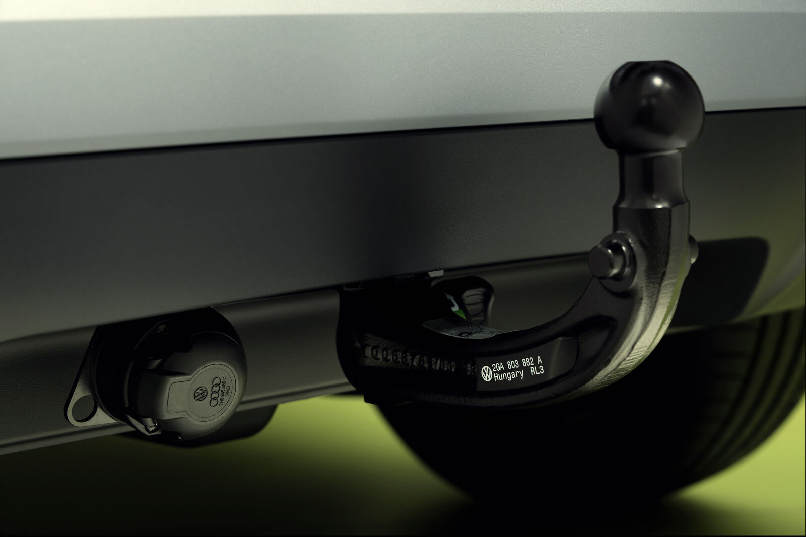 The all-new electric ID. Cross
