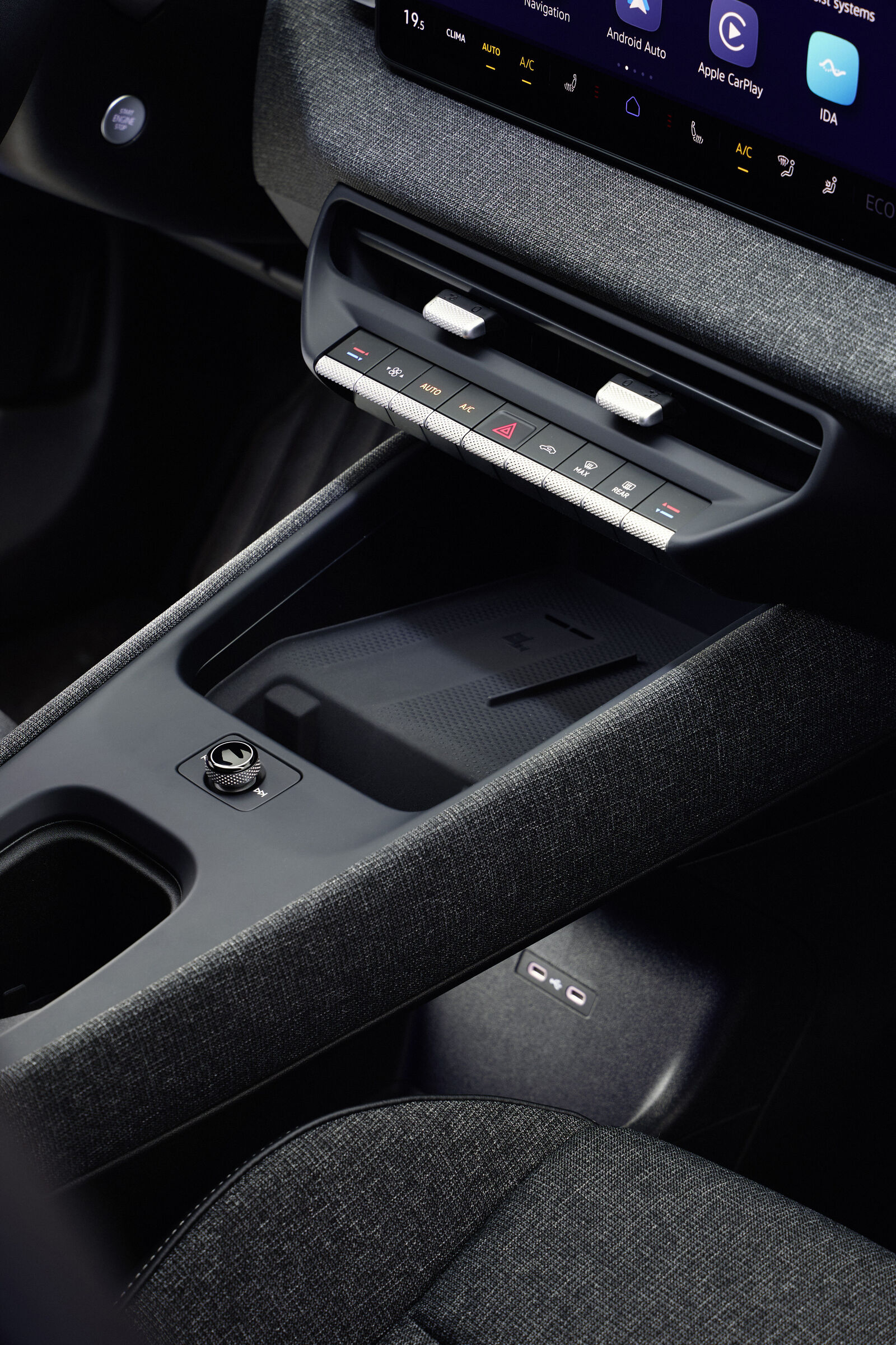The all-new electric ID. Cross