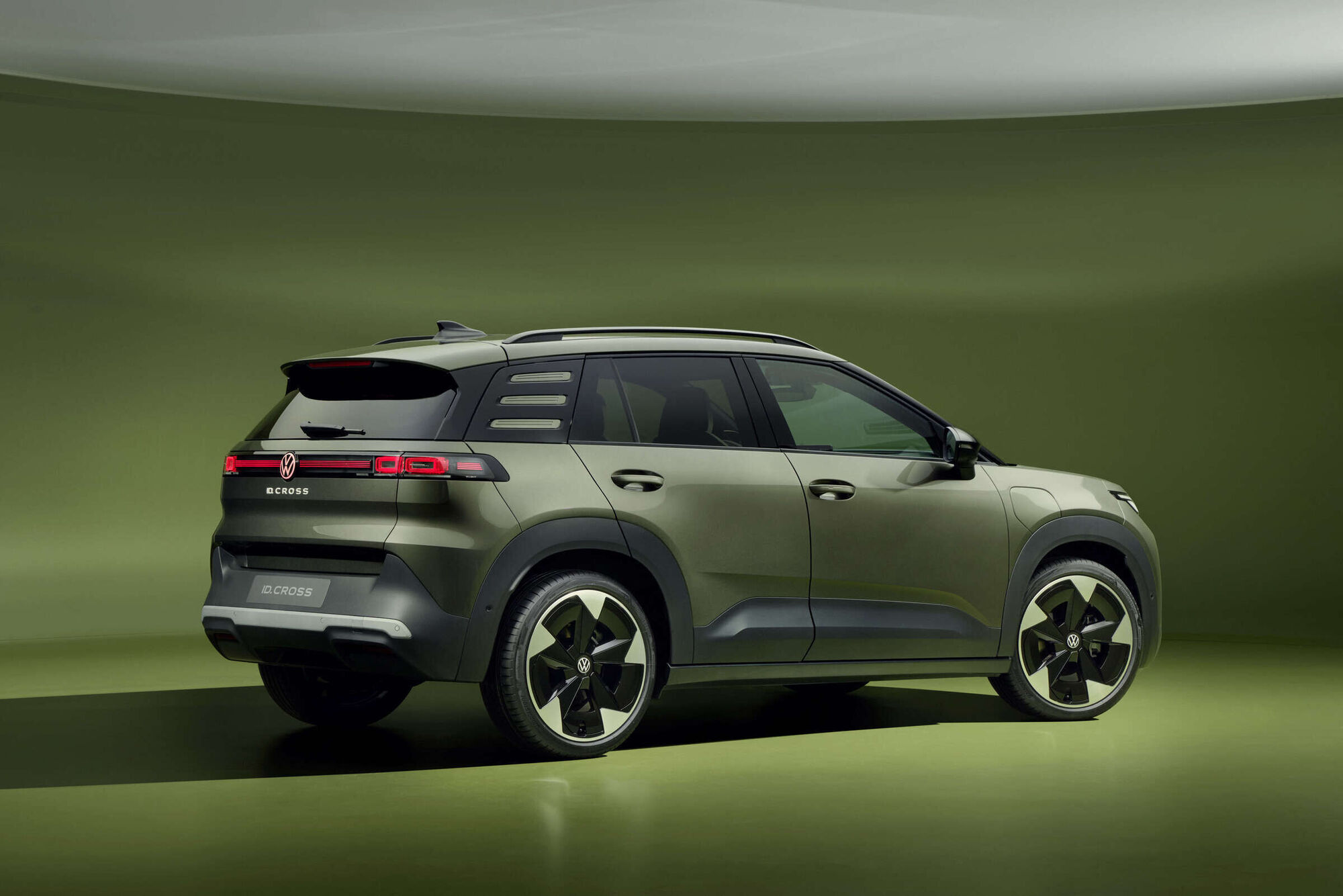 Volkswagen ID. Cross 2026: nuevo SUV eléctrico compacto con hasta 427 km WLTP Volkswagen ID. Cross imagen 1