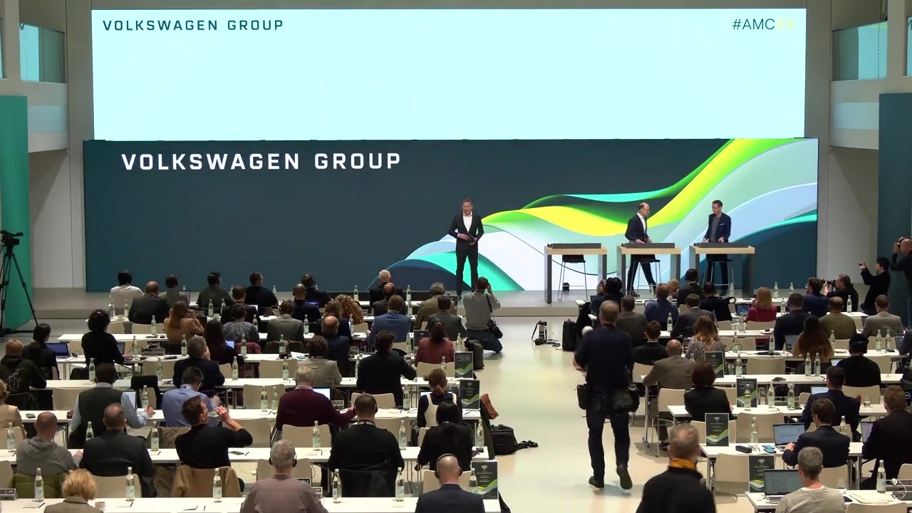 Die ersten 6 Monate - Oliver Blume, CEO der Volkswagen Group